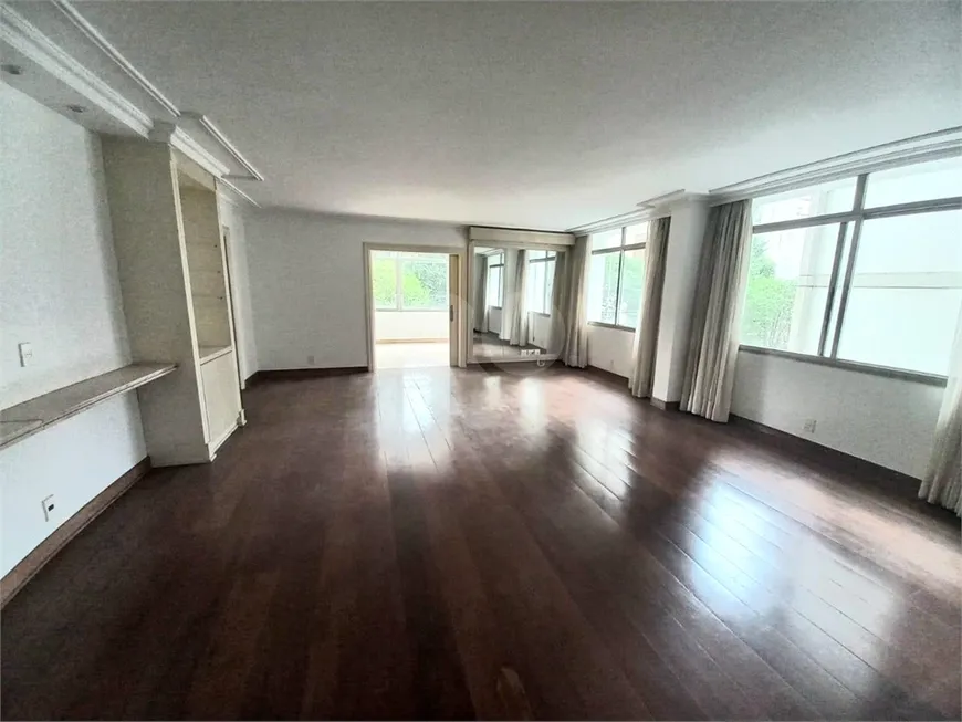 Foto 1 de Apartamento com 4 Quartos à venda, 390m² em Jardim América, São Paulo