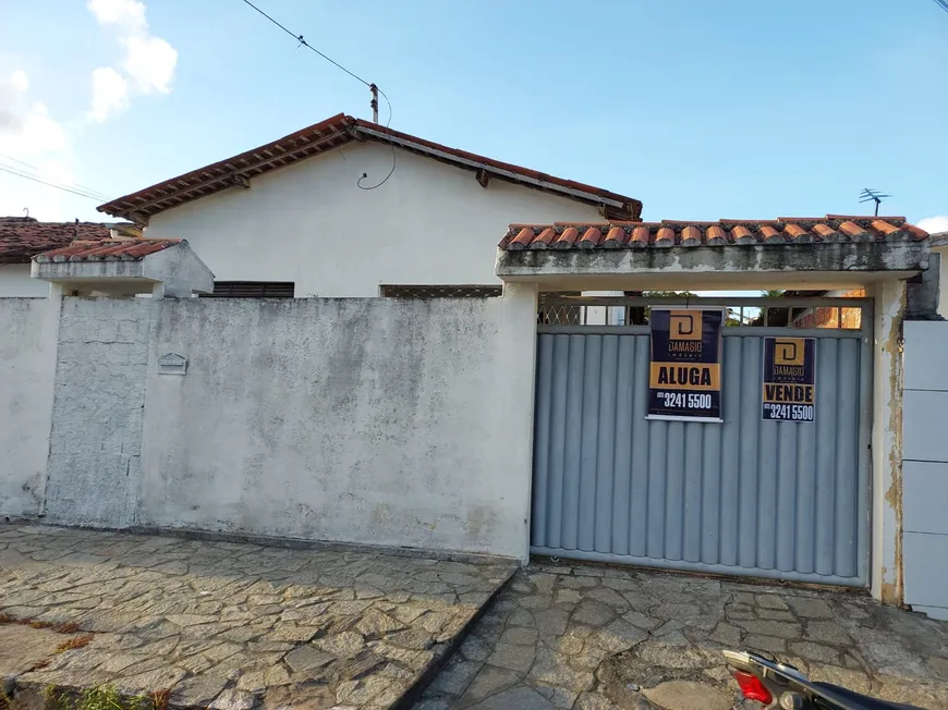 Foto 1 de Casa com 2 Quartos para venda ou aluguel, 100m² em Cruz das Armas, João Pessoa