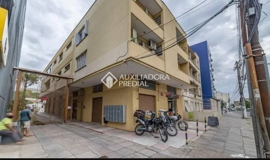 Foto 1 de Apartamento com 1 Quarto à venda, 46m² em Santana, Porto Alegre
