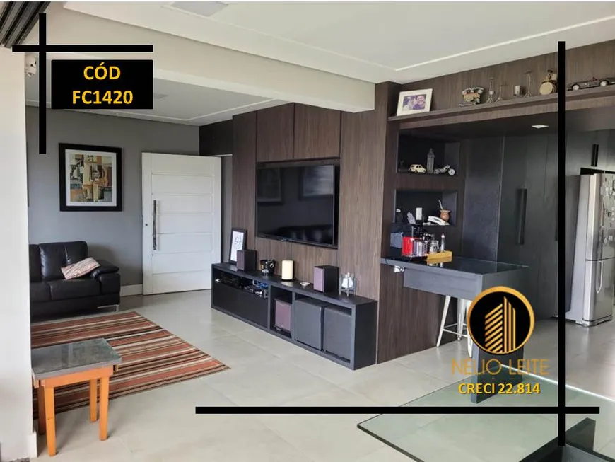 Foto 1 de Apartamento com 4 Quartos à venda, 214m² em Chame-Chame, Salvador