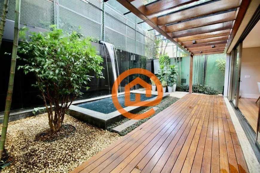 Foto 1 de Casa de Condomínio com 4 Quartos à venda, 456m² em Jardim Paulistano, São Paulo