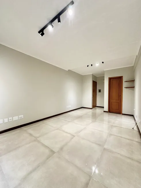 Foto 1 de Sala Comercial à venda, 23m² em Cidade Baixa, Porto Alegre