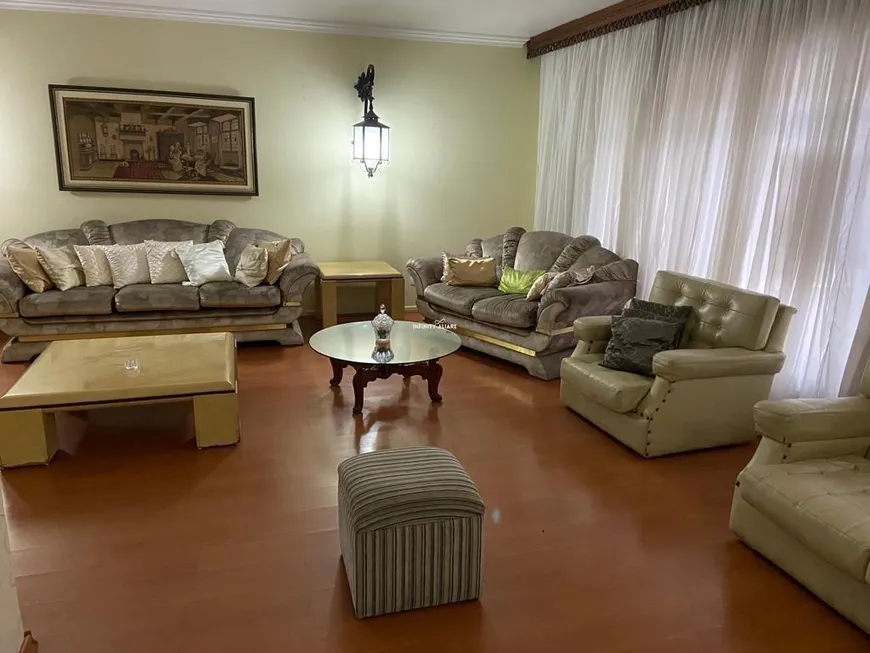 Foto 1 de Casa com 4 Quartos para alugar, 600m² em Jardim Anália Franco, São Paulo