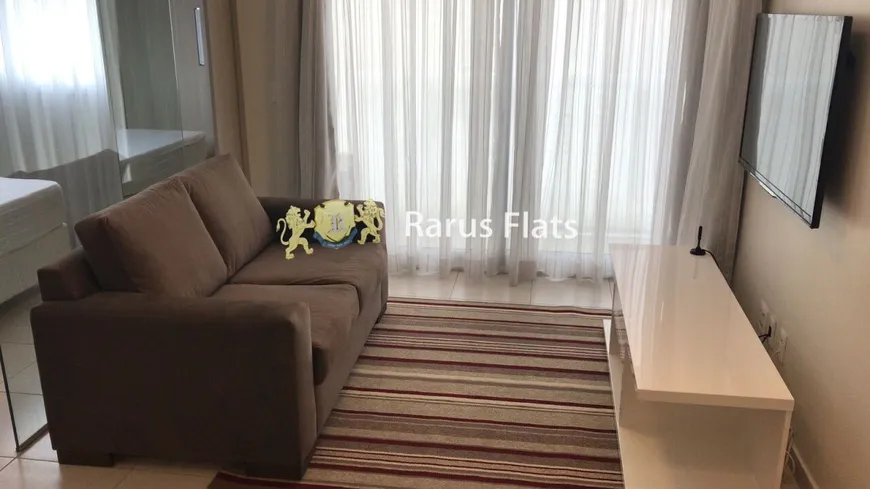 Foto 1 de Flat com 1 Quarto à venda, 43m² em Vila Olímpia, São Paulo