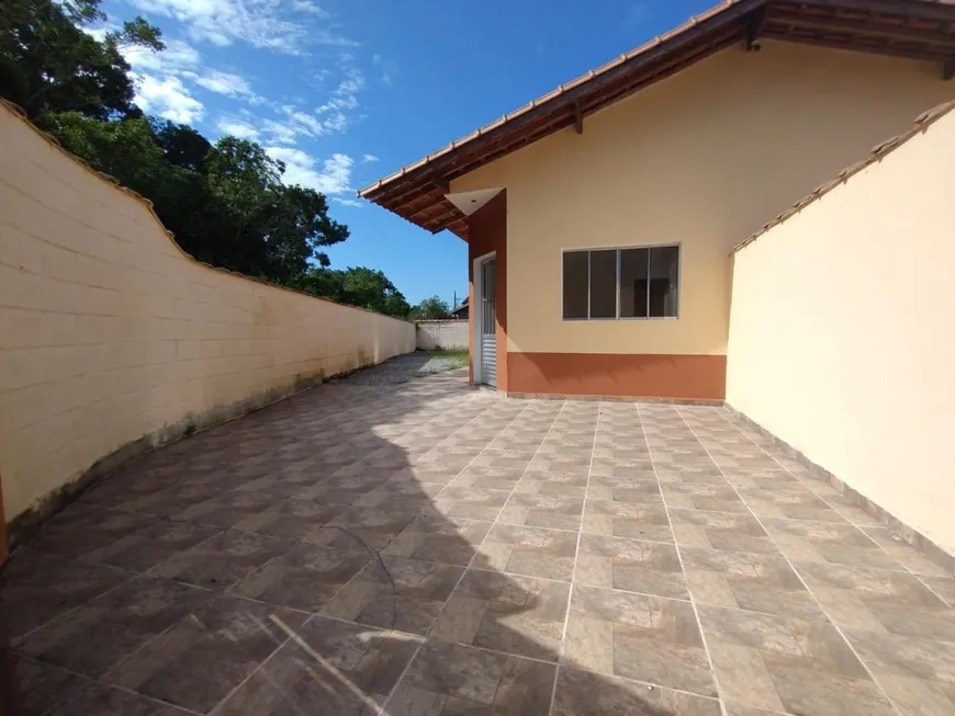 Foto 1 de Casa com 2 Quartos à venda, 65m² em Nossa Senhora do Sion, Itanhaém
