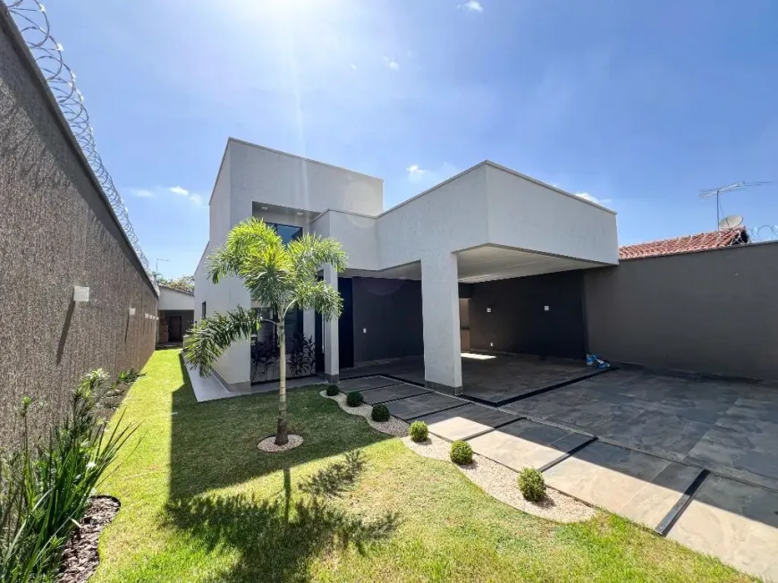 Foto 1 de Casa com 3 Quartos à venda, 162m² em Setor Jardim Imperial, Trindade