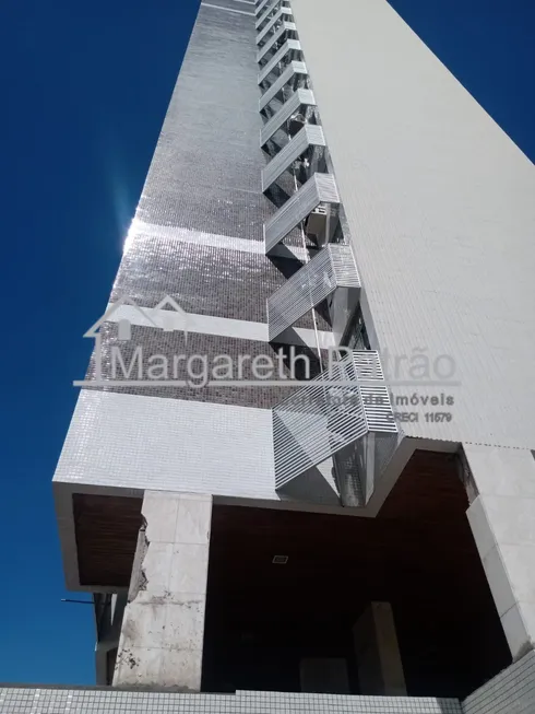 Foto 1 de Apartamento com 3 Quartos à venda, 107m² em Itaigara, Salvador