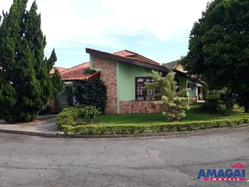 Foto 1 de Casa de Condomínio com 4 Quartos à venda, 415m² em Jardim Altos de Santana I, Jacareí