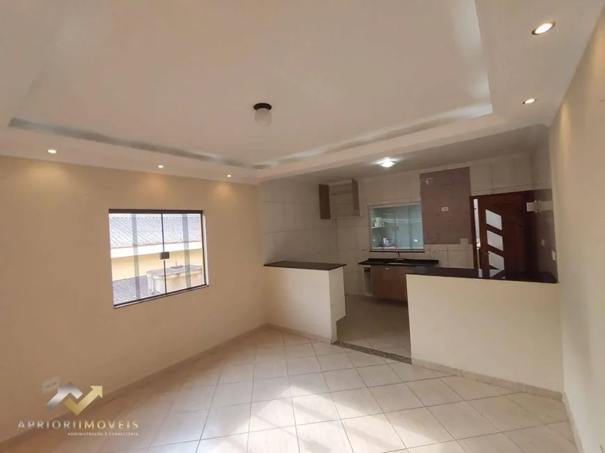 Foto 1 de Casa com 2 Quartos à venda, 95m² em Condominio Maracana, Santo André