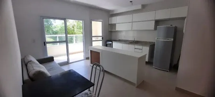 Foto 1 de Apartamento com 2 Quartos à venda, 50m² em Buraquinho, Lauro de Freitas