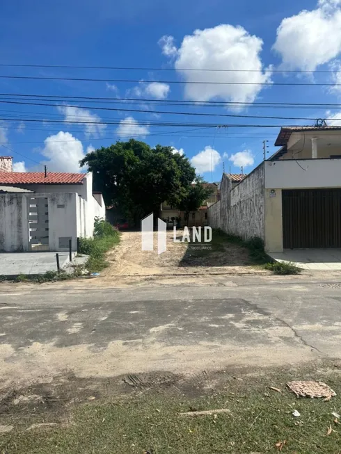 Foto 1 de Lote/Terreno à venda, 331m² em Cidade dos Funcionários, Fortaleza