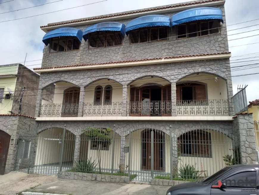 Foto 1 de Casa com 3 Quartos à venda, 334m² em Paraiso, Resende