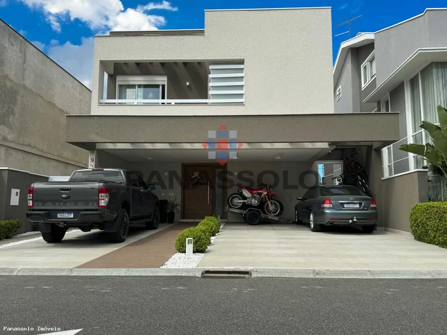Foto 1 de Casa de Condomínio com 3 Quartos à venda, 263m² em Pinheirinho, Curitiba
