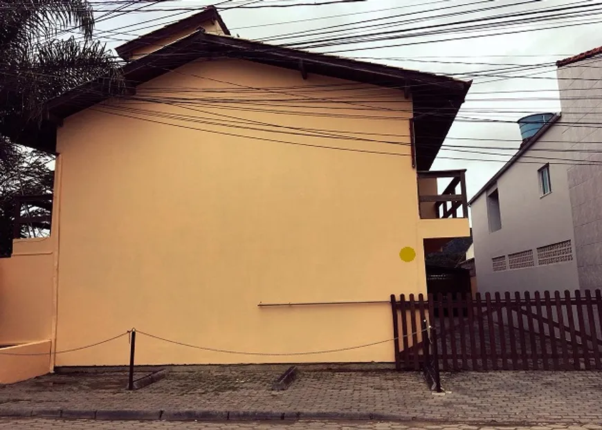 Foto 1 de Casa com 2 Quartos à venda, 104m² em Ingleses do Rio Vermelho, Florianópolis