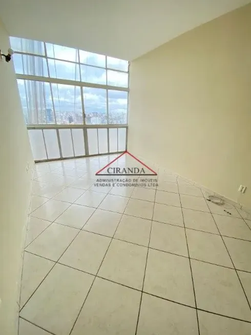 Foto 1 de Kitnet com 1 Quarto para alugar, 34m² em República, São Paulo