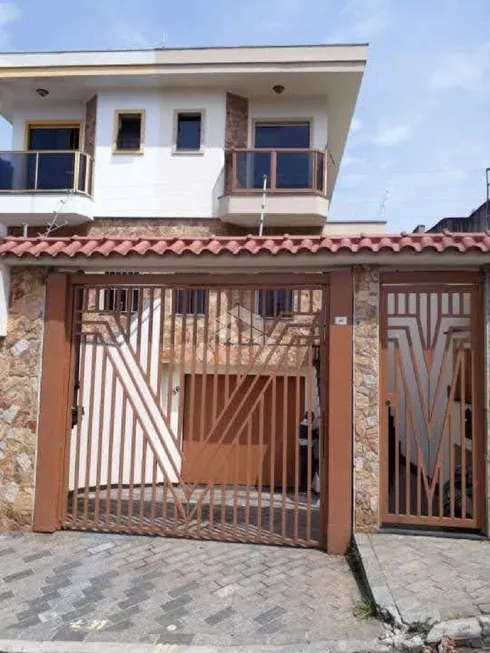 Foto 1 de Casa com 5 Quartos à venda, 200m² em Vila Mazzei, São Paulo