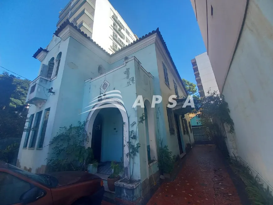 Foto 1 de Casa com 5 Quartos para alugar, 300m² em Rio Comprido, Rio de Janeiro