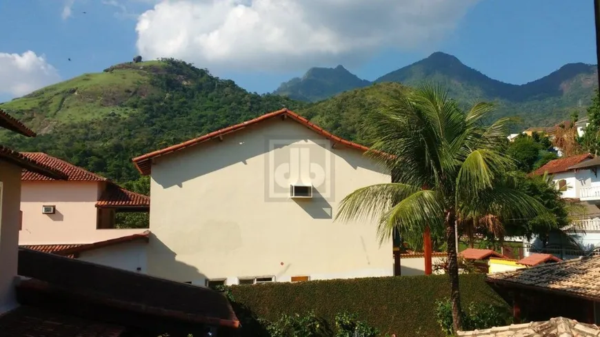 Foto 1 de Casa com 4 Quartos à venda, 600m² em Anil, Rio de Janeiro