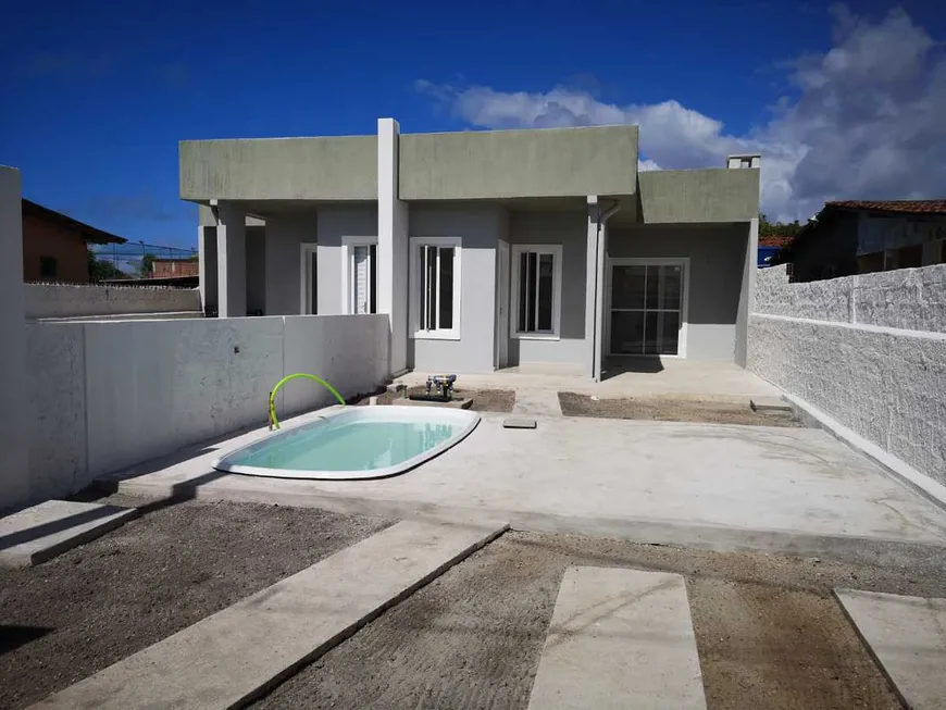 Foto 1 de Casa com 2 Quartos à venda, 60m² em Barra de Catuama, Goiana