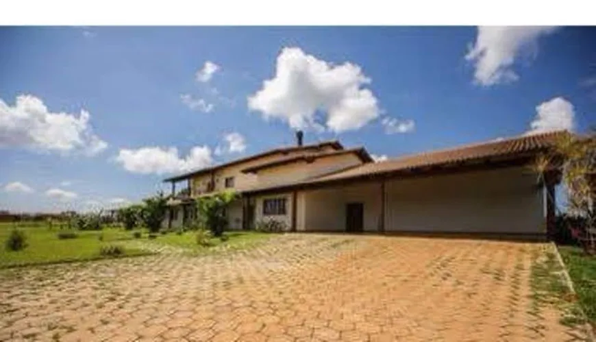 Foto 1 de Fazenda/Sítio com 5 Quartos à venda, 1200m² em Sobradinho, Brasília