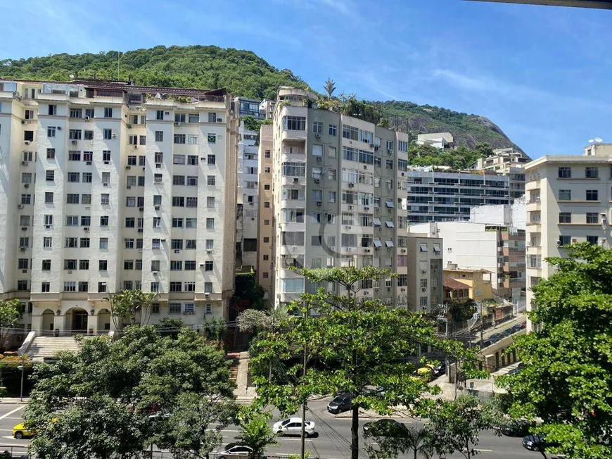 Foto 1 de Apartamento com 3 Quartos à venda, 97m² em Humaitá, Rio de Janeiro