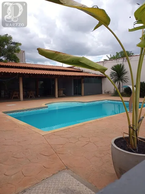 Foto 1 de Fazenda/Sítio com 4 Quartos à venda, 1500m² em Jardim da Balsa II, Americana