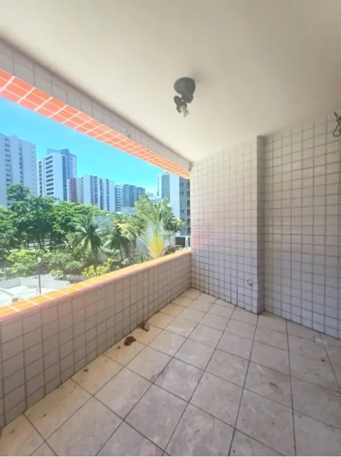 Foto 1 de Apartamento com 3 Quartos à venda, 124m² em Boa Viagem, Recife