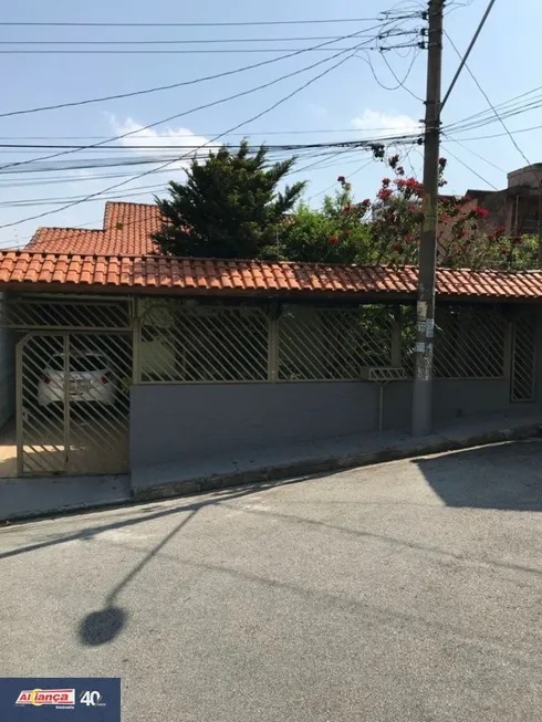 Foto 1 de Casa com 3 Quartos à venda, 350m² em Vila Camargos, Guarulhos