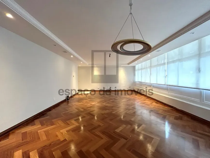 Foto 1 de Apartamento com 3 Quartos para alugar, 180m² em Jardins, São Paulo