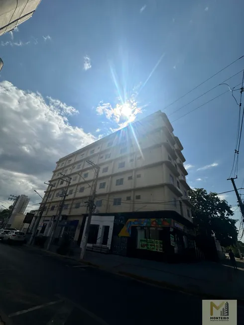 Foto 1 de Prédio Comercial com 6 Quartos para alugar, 270m² em Quilombo, Cuiabá