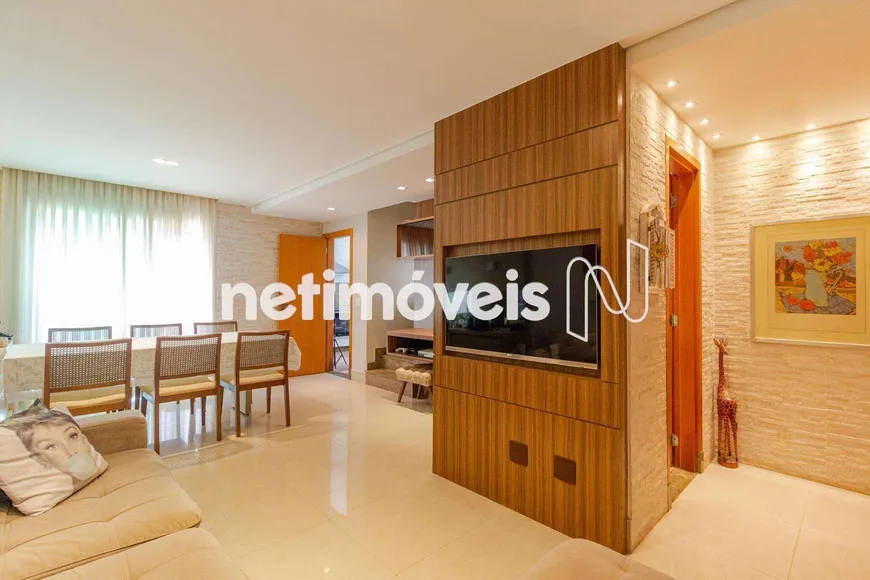 Foto 1 de Casa de Condomínio com 4 Quartos à venda, 147m² em São Luíz, Belo Horizonte