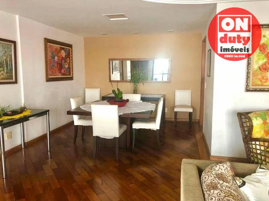 Foto 1 de Apartamento com 4 Quartos à venda, 230m² em Gonzaga, Santos