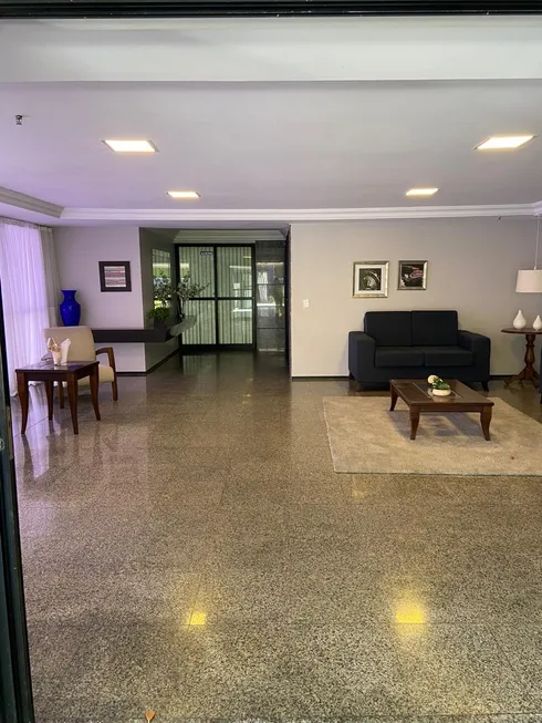 Foto 1 de Apartamento com 3 Quartos à venda, 170m² em Meireles, Fortaleza