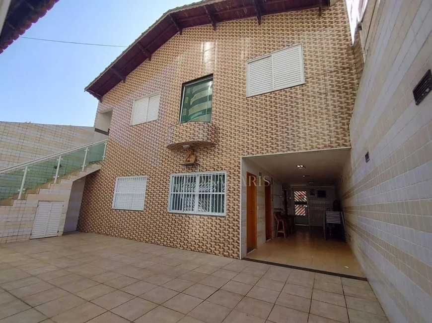 Foto 1 de Casa com 8 Quartos à venda, 110m² em Cidade Ocian, Praia Grande