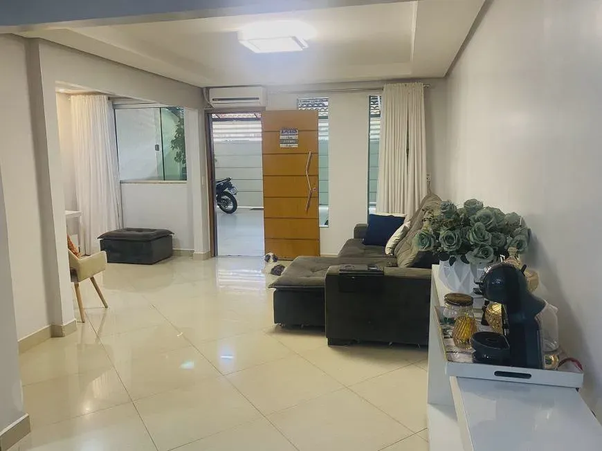 Foto 1 de Casa com 4 Quartos à venda, 78m² em São Marcos, Salvador