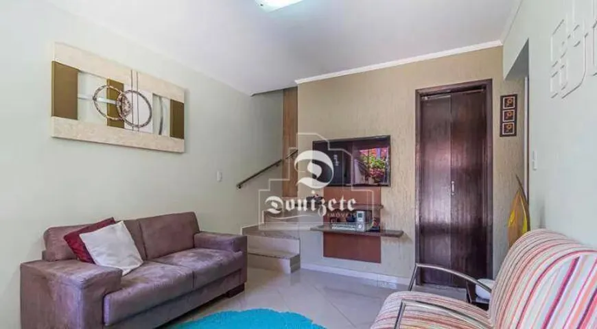 Foto 1 de Sobrado com 3 Quartos à venda, 73m² em Campestre, Santo André