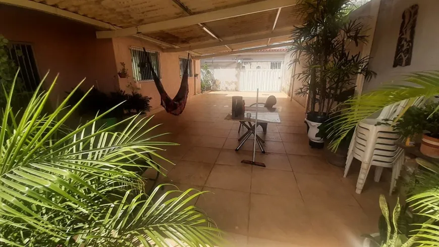 Foto 1 de Casa com 4 Quartos à venda, 294m² em Taguatinga Norte, Brasília