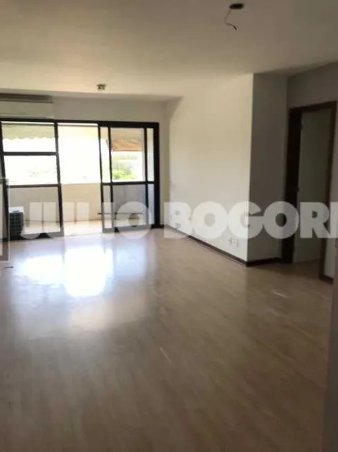 Foto 1 de Apartamento com 3 Quartos à venda, 114m² em Barra da Tijuca, Rio de Janeiro