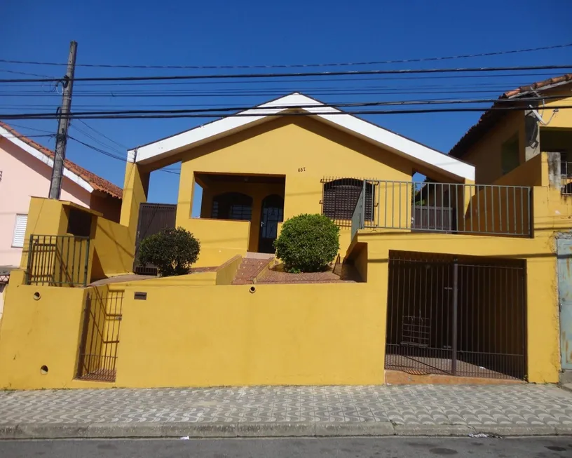 Foto 1 de Casa com 3 Quartos para venda ou aluguel, 147m² em Centro, Votorantim