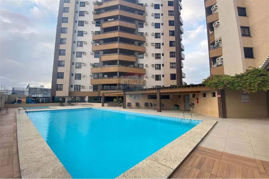 Foto 1 de Apartamento com 4 Quartos à venda, 156m² em Grageru, Aracaju