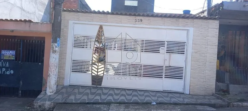 Foto 1 de Casa com 3 Quartos à venda, 130m² em Castro Alves, São Paulo