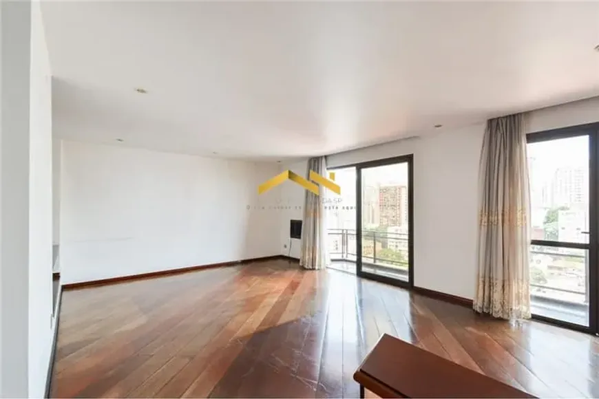 Foto 1 de Apartamento com 4 Quartos à venda, 274m² em Pacaembu, São Paulo