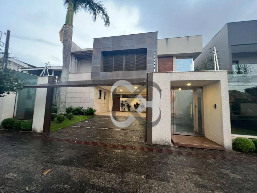 Foto 1 de Casa com 4 Quartos à venda, 450m² em Mediterrâneo, Londrina