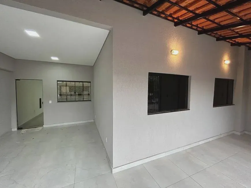 Foto 1 de Casa com 2 Quartos à venda, 65m² em Itapuã, Salvador