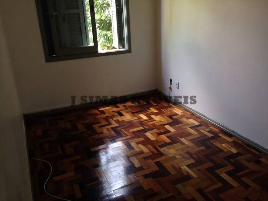 Foto 1 de Apartamento com 2 Quartos à venda, 49m² em Menino Deus, Porto Alegre