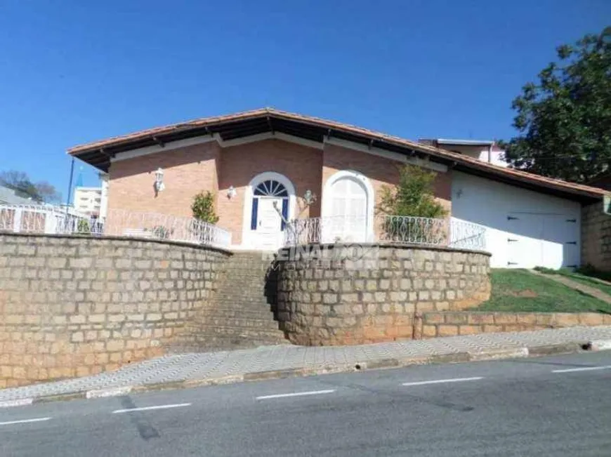 Foto 1 de Casa com 3 Quartos à venda, 320m² em Jaridm Nossa Senhora de Fátima, Itatiba