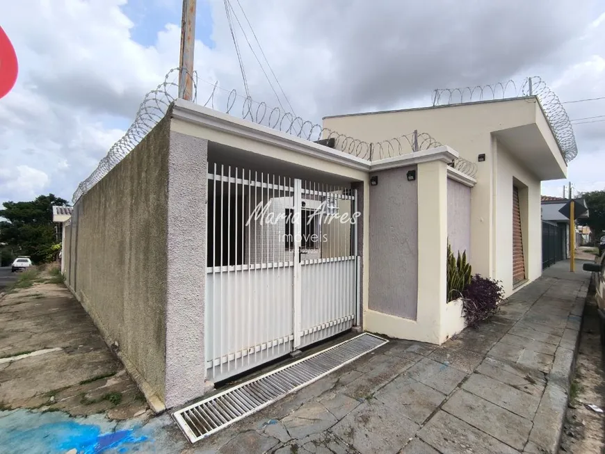 Foto 1 de Casa com 3 Quartos para venda ou aluguel, 179m² em Centro, São Carlos