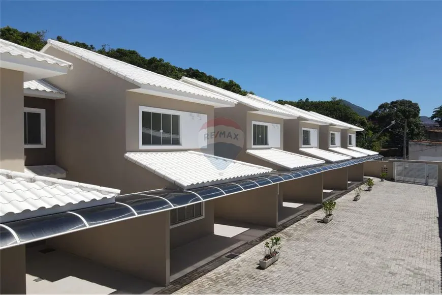 Foto 1 de Casa de Condomínio com 2 Quartos à venda, 132m² em Ponta Negra, Maricá