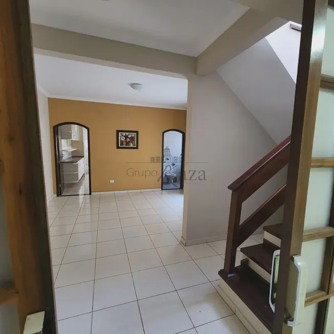 Foto 1 de Casa com 3 Quartos à venda, 232m² em Villa Branca, Jacareí