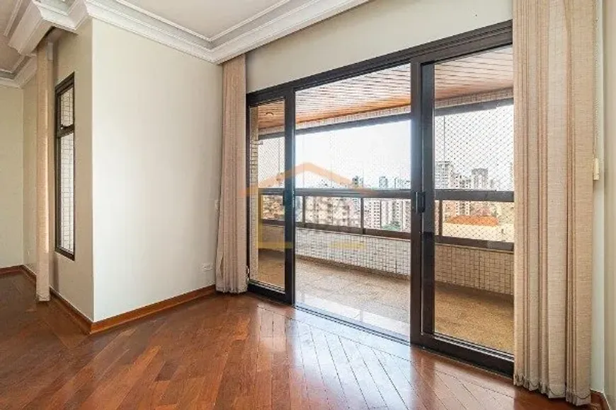 Foto 1 de Apartamento com 3 Quartos à venda, 140m² em Santana, São Paulo